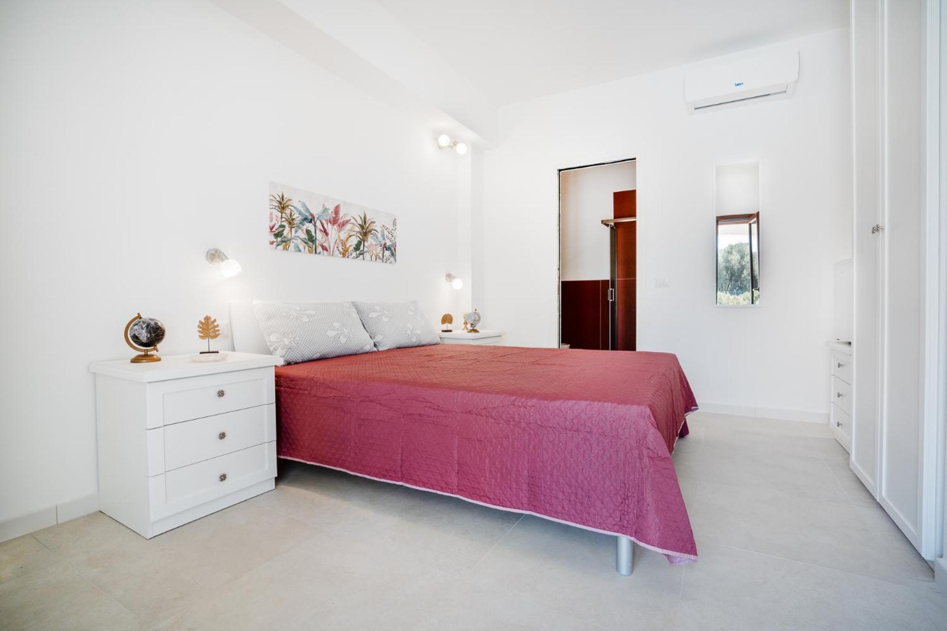 Ambra Holiday Rooms - Rooms & Beach San Teodoro  Esterno foto